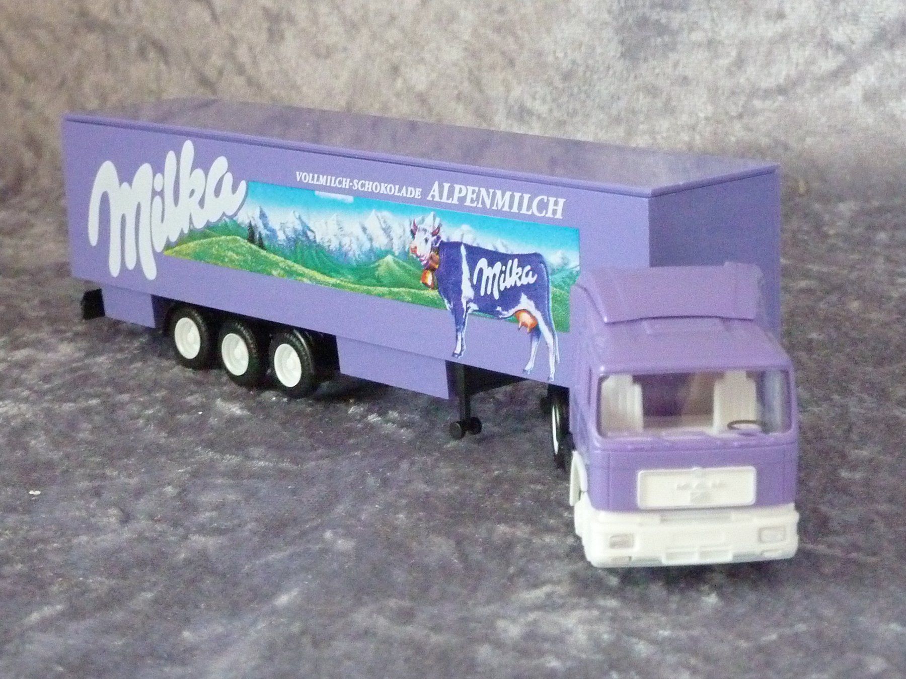 Modellini d'auto: MAN Anhängerzug MILKA  1:87 – Nuovo (secondo la descrizione) da Dürrenäsch venduto da modellautos4you 2