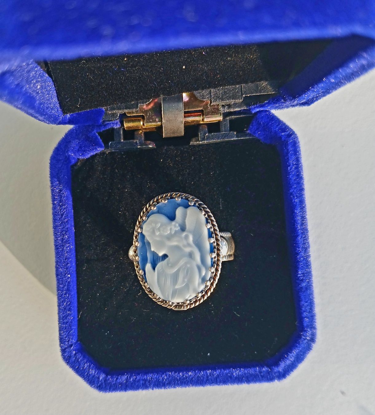 Anelli: Muschel Kamee Ring, blau, Engel, Gemme – Nuovo (secondo la descrizione) da Zug venduto da flormita