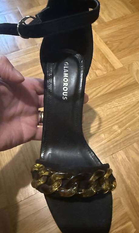 Scarpe da donna: Glamorous: Sandales talon bloc noires taille 36 – Nuovo (secondo la descrizione) da Lausanne venduto da loi_8msc 1