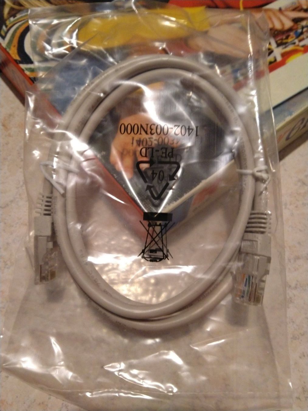 Cavi: new LAN cable Ethernet – Nuovo e nell'imballaggio originale da Porza venduto da tbch 2