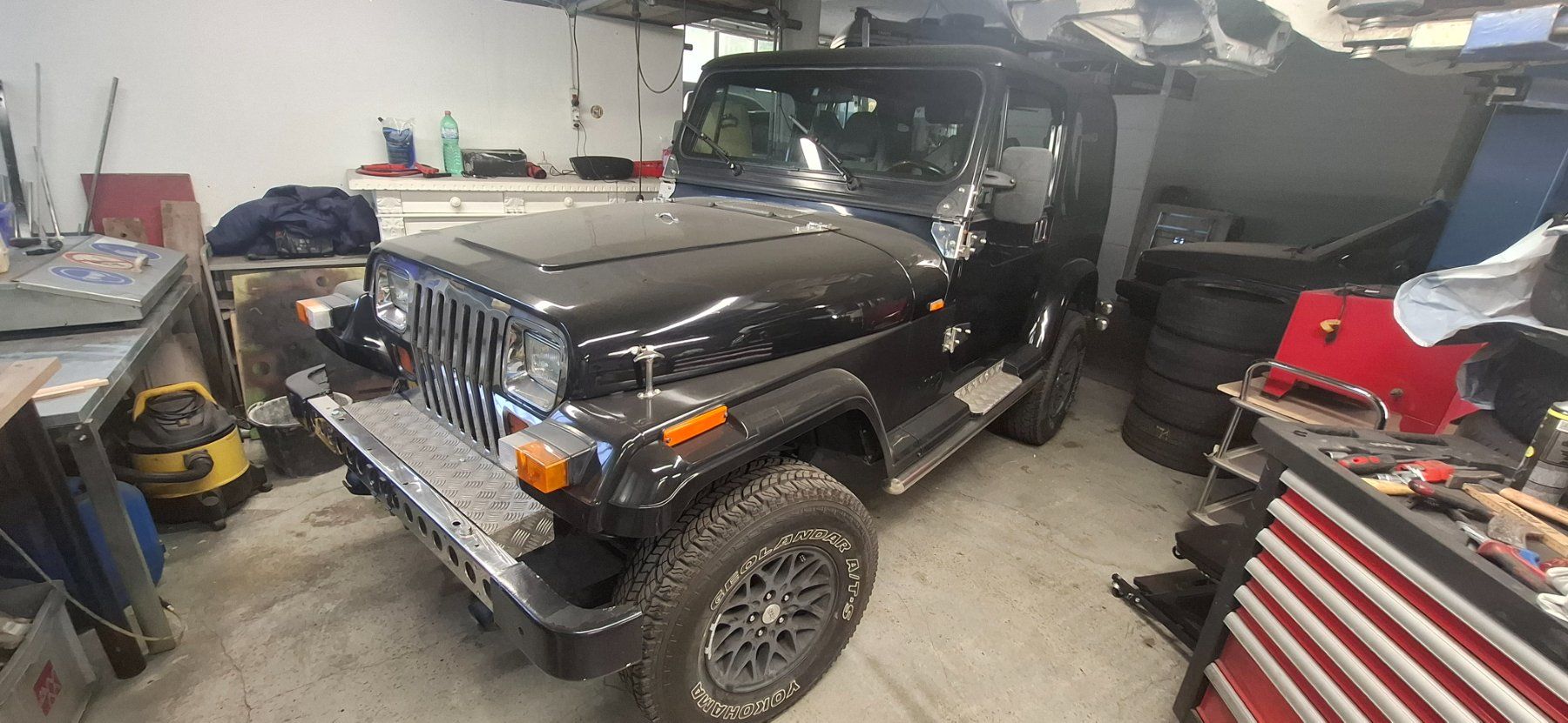 Jeep Autos: Jeep Wrangler YJ 4.0 – D'occasion à Eschenbach LU par Meg_sbc8