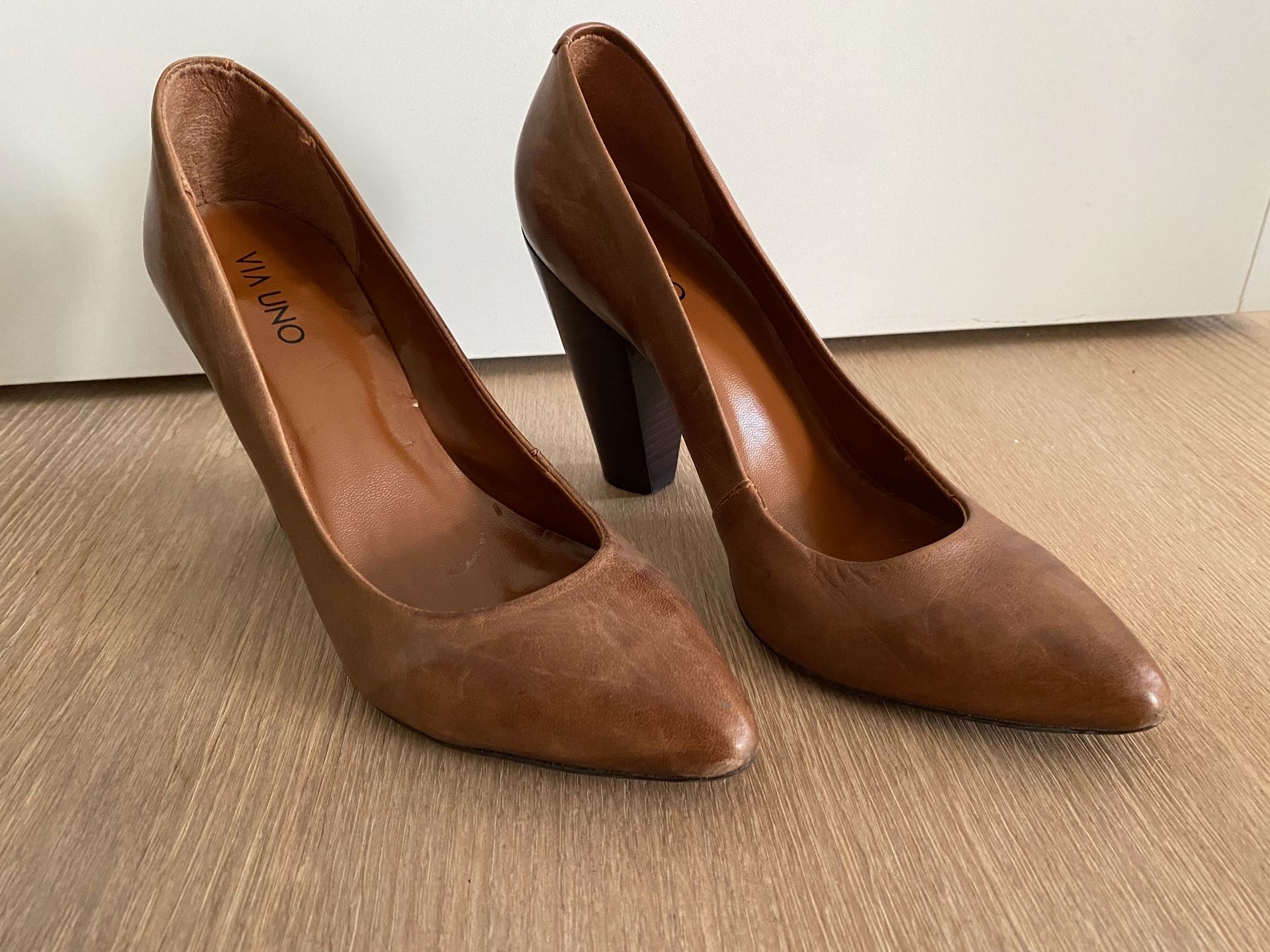 Scarpe da donna: Schuh von VIA UNO - 38 – Usato da Hergiswil NW venduto da mar_js5v