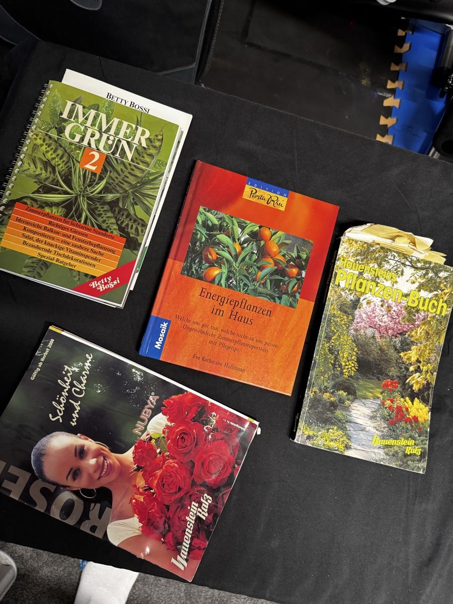 Libri: Gardening Books Bundle - Inspiration for Spring Planting – Usato da Seuzach venduto da kaufes8 1