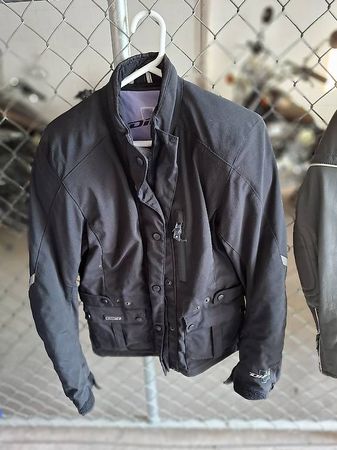 Motorradjacke Grösse 42