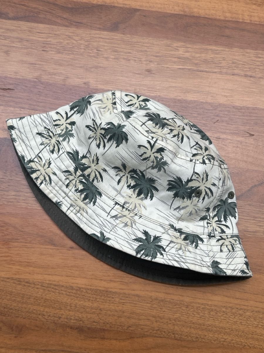H&M Copricapi, berretti & cappellini: Sonnenhut H&M – Usato da Bern venduto da lemon.shapes