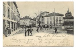 Cossonay (VD) Dorfpartie mit Kirche - belebt - 1901