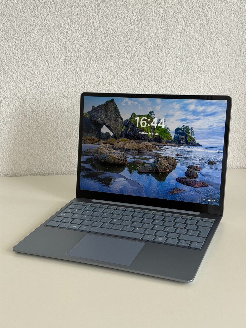 Microsoft Portables: Microsoft Surface Laptop Go 12.4” Touch | Win 11Pro – D'occasion à Brüttisellen par itprofisgroup 1