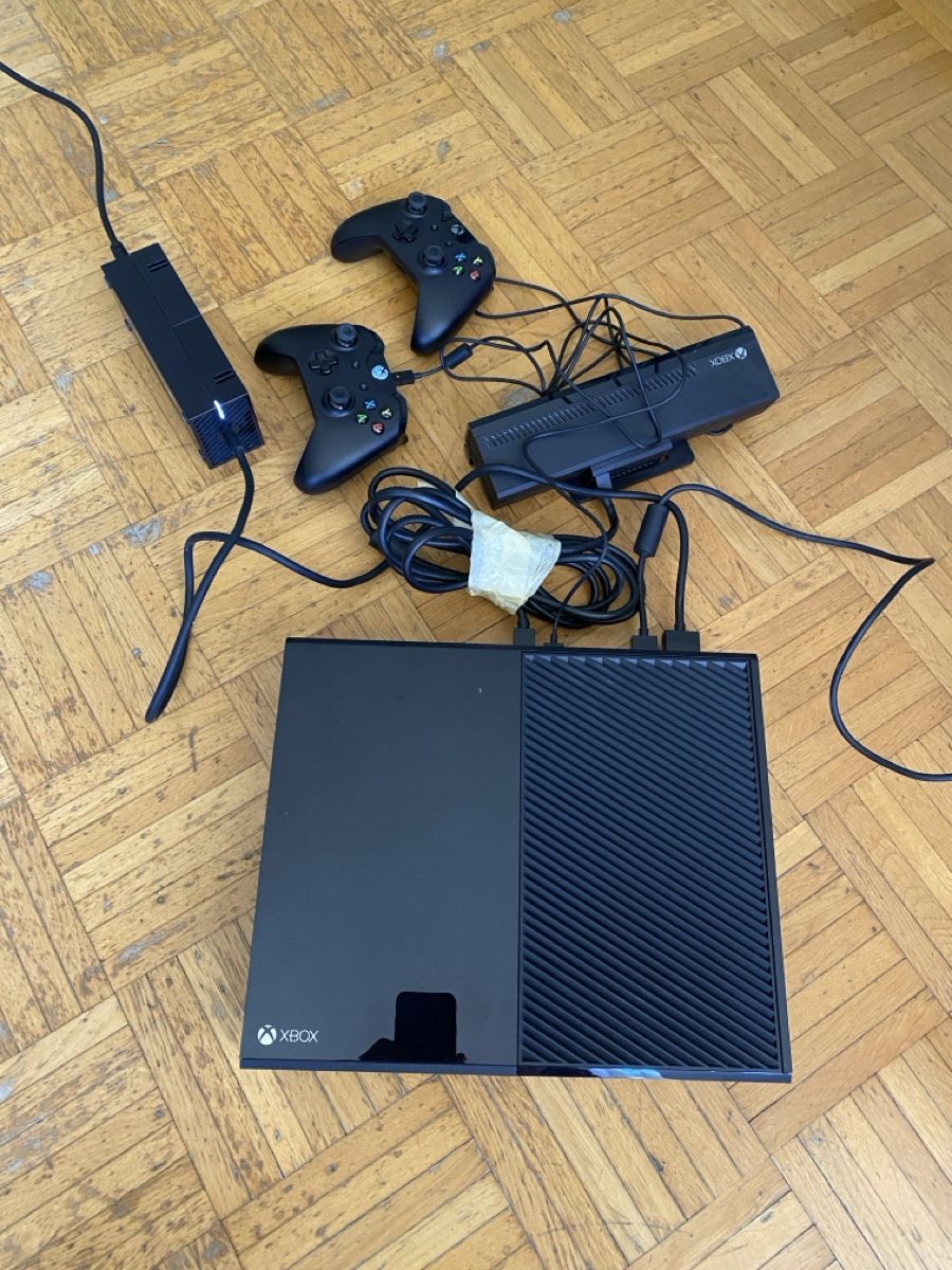 Microsoft Console: Console XBox one 500Go – Usato da Lausanne venduto da marcs3441