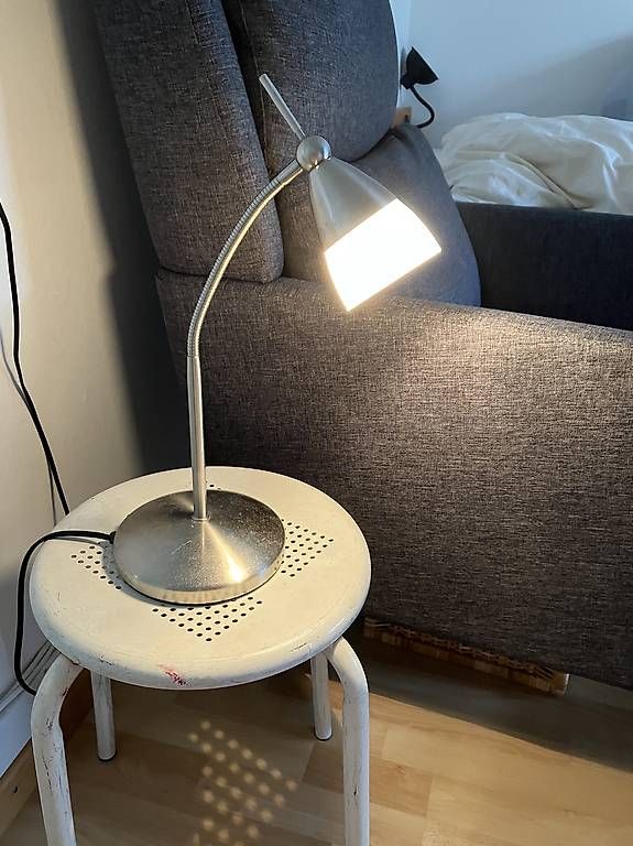 Lampade: Nachttischlampe mit drei Stufen – Usato da Bern venduto da gug_w8fc 1