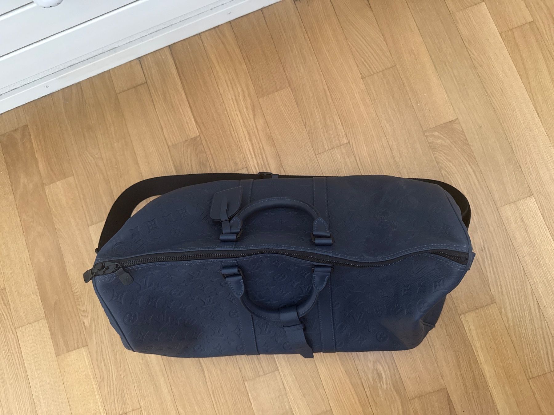 Louis Vuitton Borse: Louis vuitton keepall 50 blue leather 2025 – Usato da Glattbrugg venduto da ssi_ddj2 1