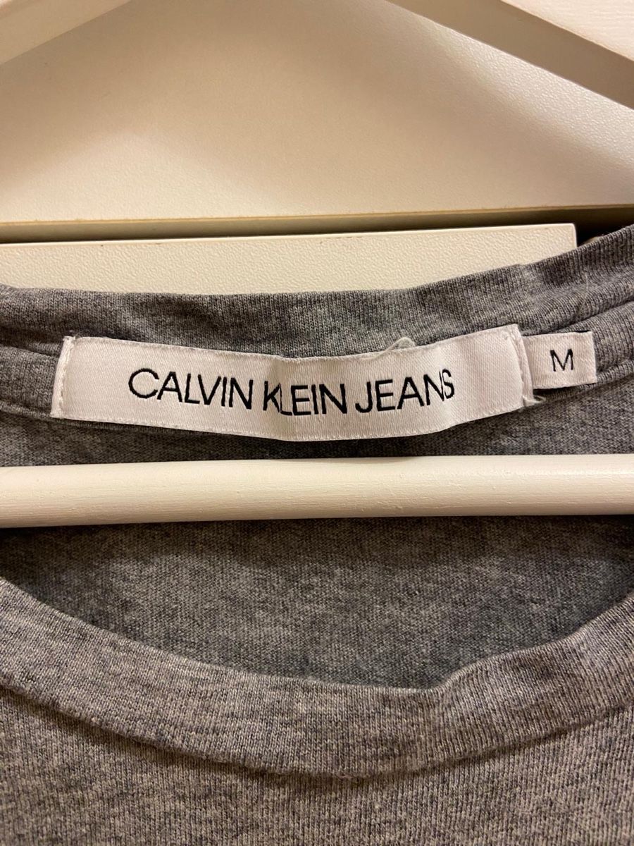Calvin Klein T-shirt: T-Shirt Kalvin Klein – Usato da Dübendorf venduto da Sebashop 1