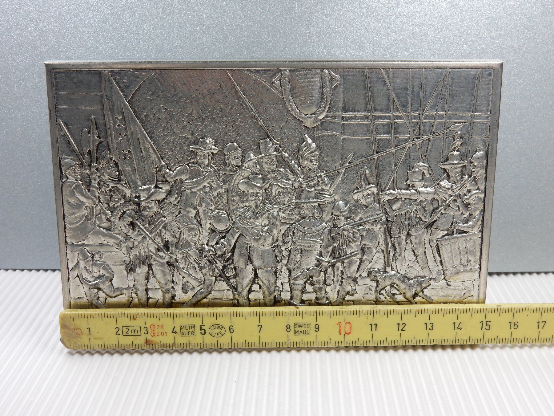 Tutte le decorazioni: **SCHÖNE VINTAGE DOSE MIT RELIEFBILD, Silberoptik** – Usato da Zürich venduto da Holzbolzen 7