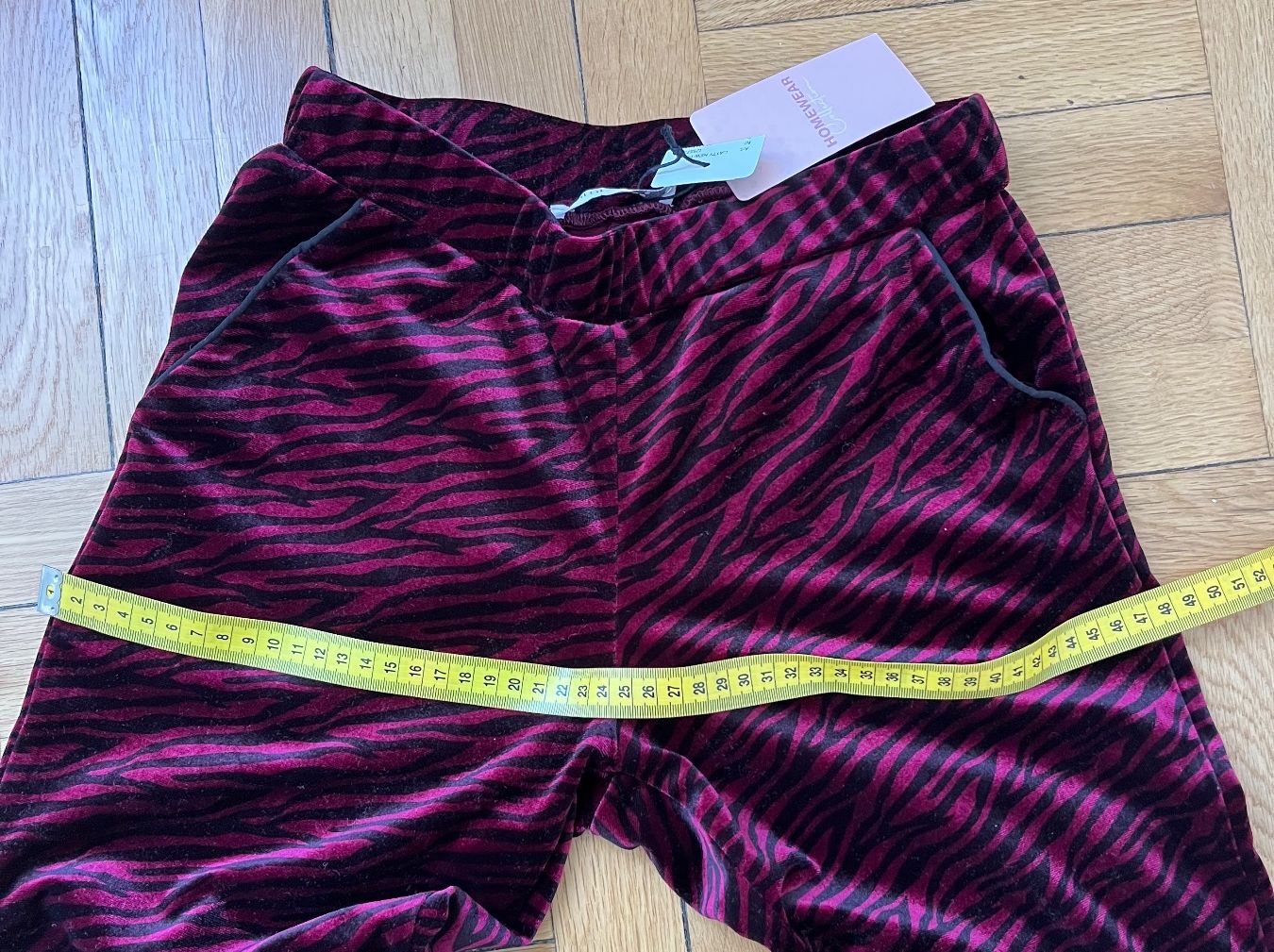 Pantaloni: New velour pants  size S – Nuovo (secondo la descrizione) da Chêne-Bougeries venduto da Seetooyoo 6