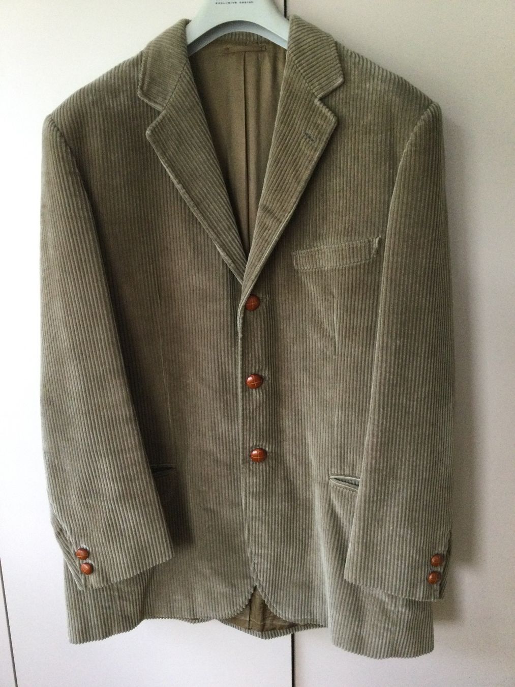 Jacken: Herren Samt-Blazer – Gebraucht aus Winterthur von man_m52n