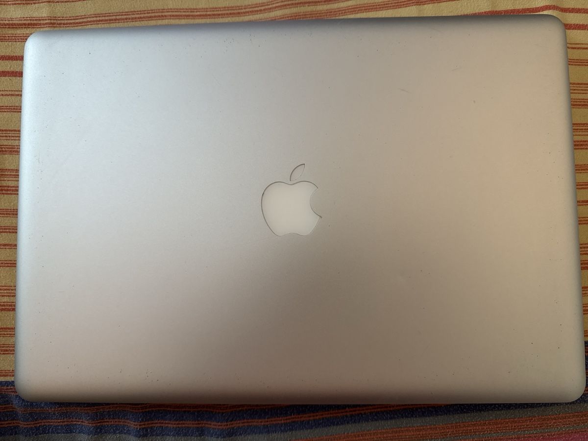 Apple Notebook: MacBook Pro 2012 - sans / no chargeur – Usato da Châtelaine venduto da ric_57sk
