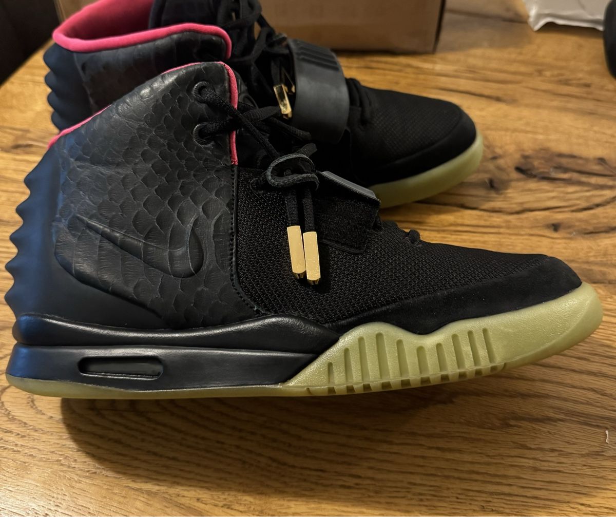Nike Scarpe da uomo: Nike Air Yeezy 2 - Solar Red – Usato da Zürich venduto da sell_my_stuff 4
