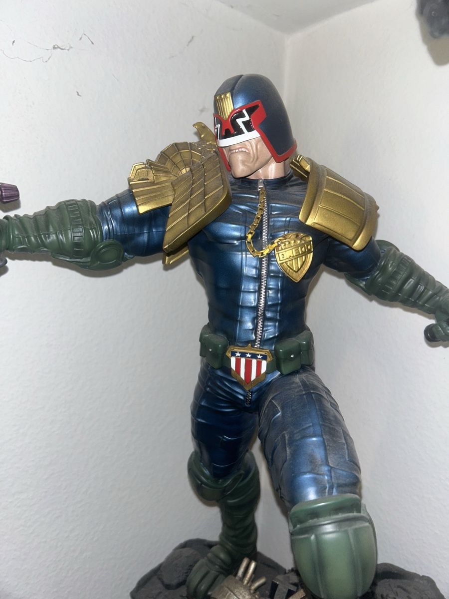 Statuette: Sideshow Premium Format Figure Judge Dredd 1/4 – Nuovo e nell'imballaggio originale da Moudon venduto da Mr_Bome 1