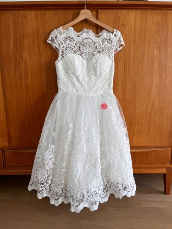 Brautkleid weiss knielang mit Spitze & Tüll NEU