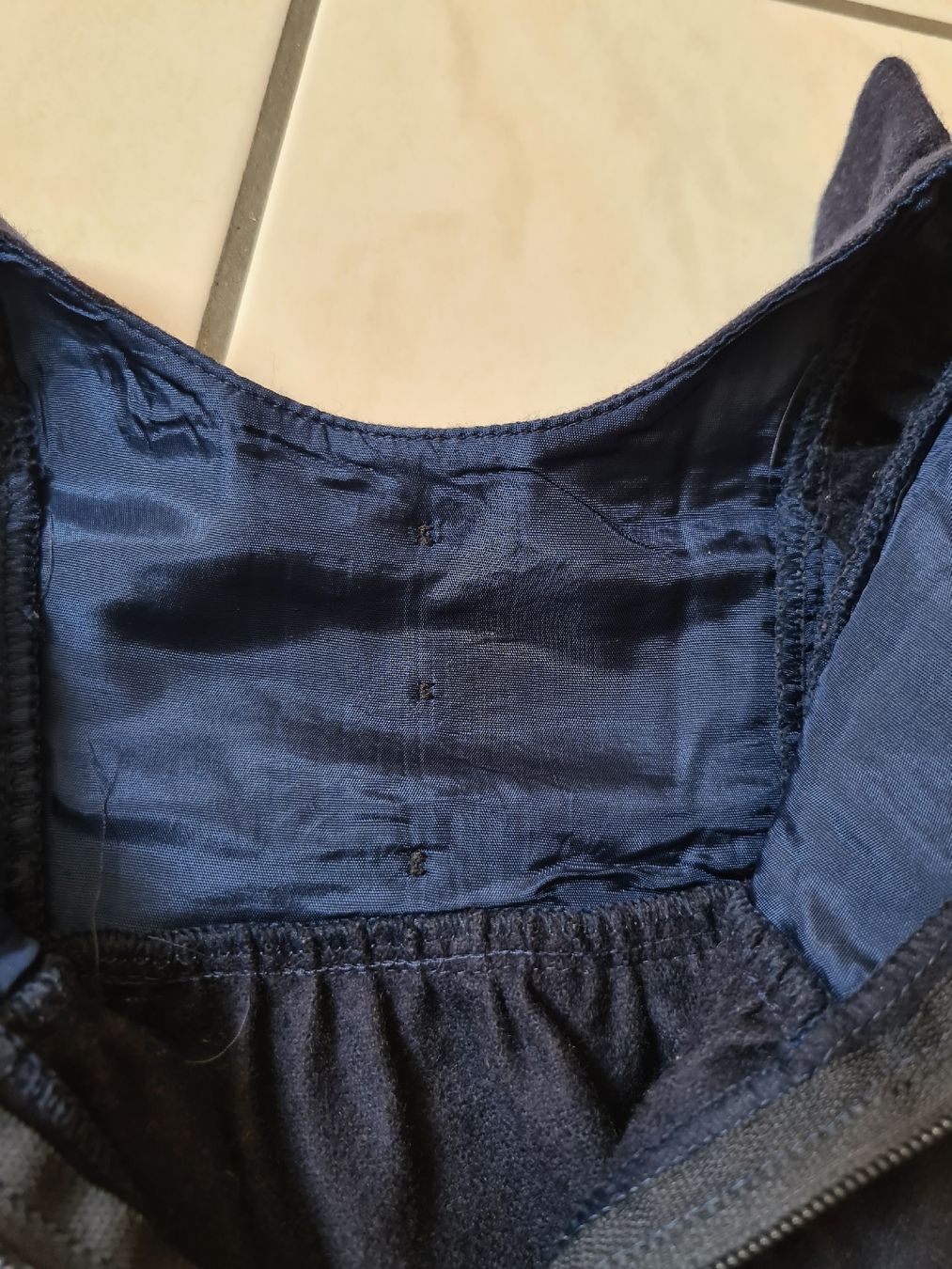 Vestiti & Gonne: Süsses Mädchenkleid Gr.92 dunkelblau – Usato da Ebikon venduto da Songbird85 4