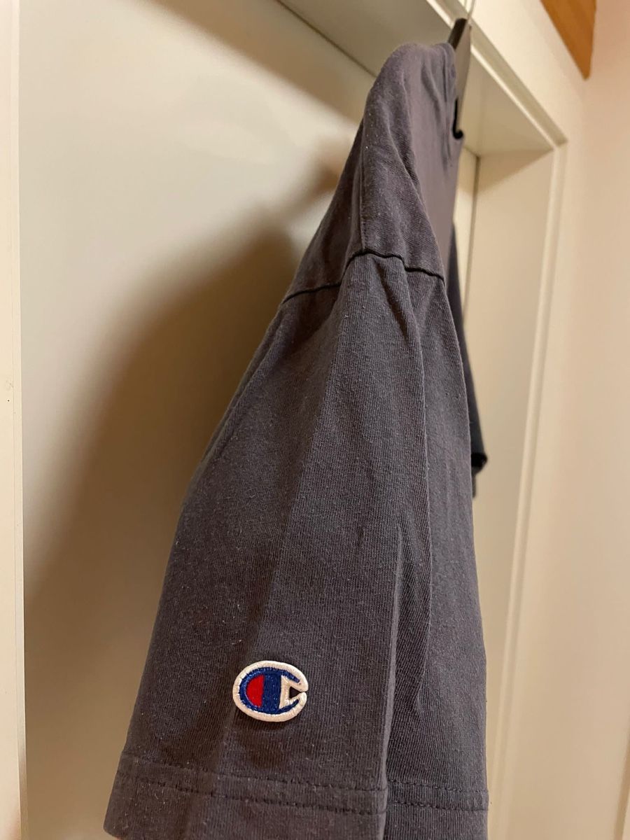 Champion T-shirt: Champion TShirt – Usato da Gretzenbach venduto da jan187 1