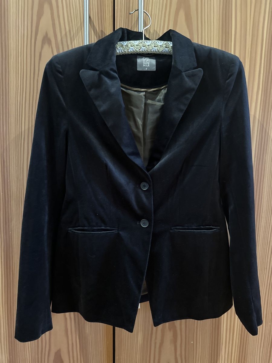 Nile Giacche: Nile Blazer samt neu – Nuovo (secondo la descrizione) da Selzach venduto da estherbaumer