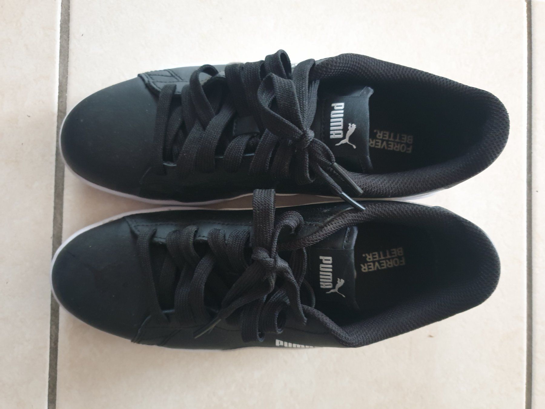 Puma Chaussures femmes: Chausseur basse Puma – D'occasion à Lausanne par Af2016