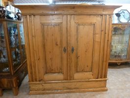 Antiker Barockschrank, Tanne massiv