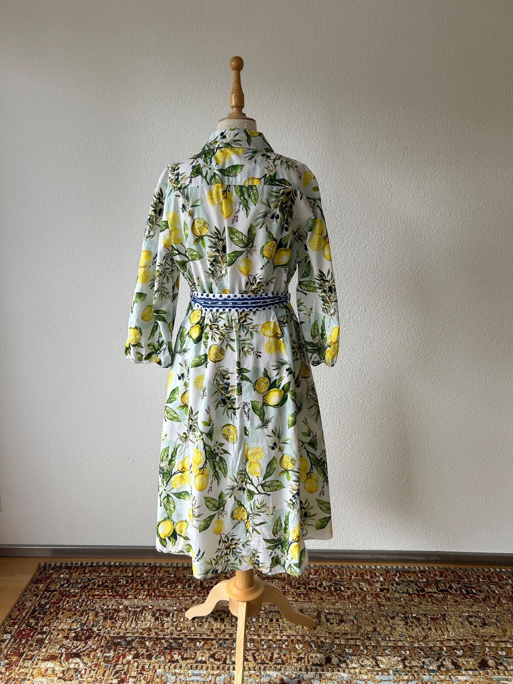 Marc Cain Vestiti: Kleid von Marccain Gr. 36 – Nuovo (secondo la descrizione) da Rothenburg venduto da stacostaco 1