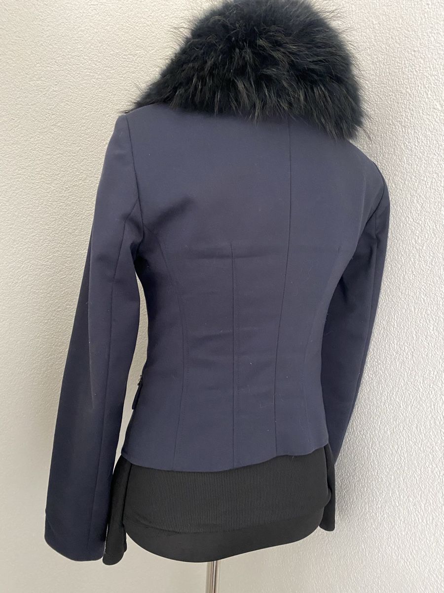 Vestes: Blazer mit Pelz Kragen in Gr. 36 – D'occasion à Olten par ale_nb2x 3