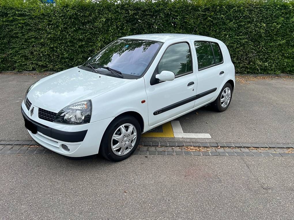 Renault Autos: Renault Clio 1,4 16V – D'occasion à Stäfa par Ted85