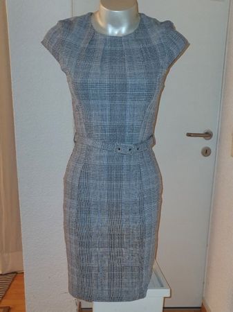 Business Kleid, Office Dress, Etuikleid, lady in gray, grise