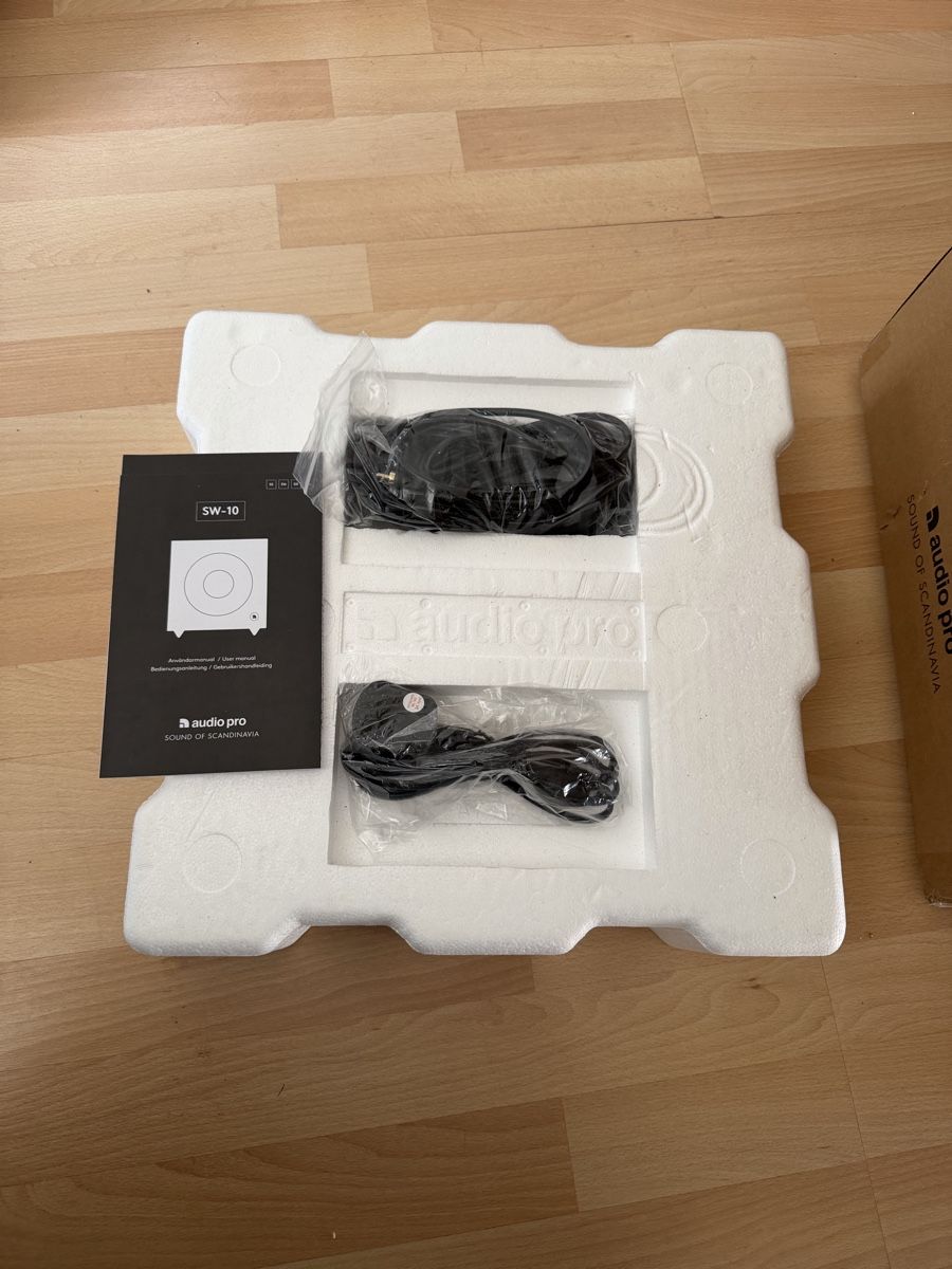 Amplificatori: Powered Subwoofer – Nuovo e nell'imballaggio originale da Rothrist venduto da sch_5jvy 1
