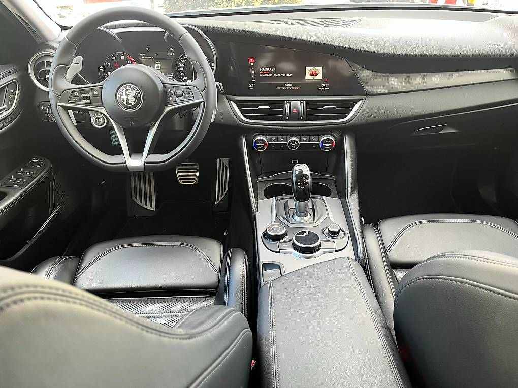 Autos: Wunderbare Giulia Veloce 4x4  – Gebraucht aus Steinmaur von Moesa 3