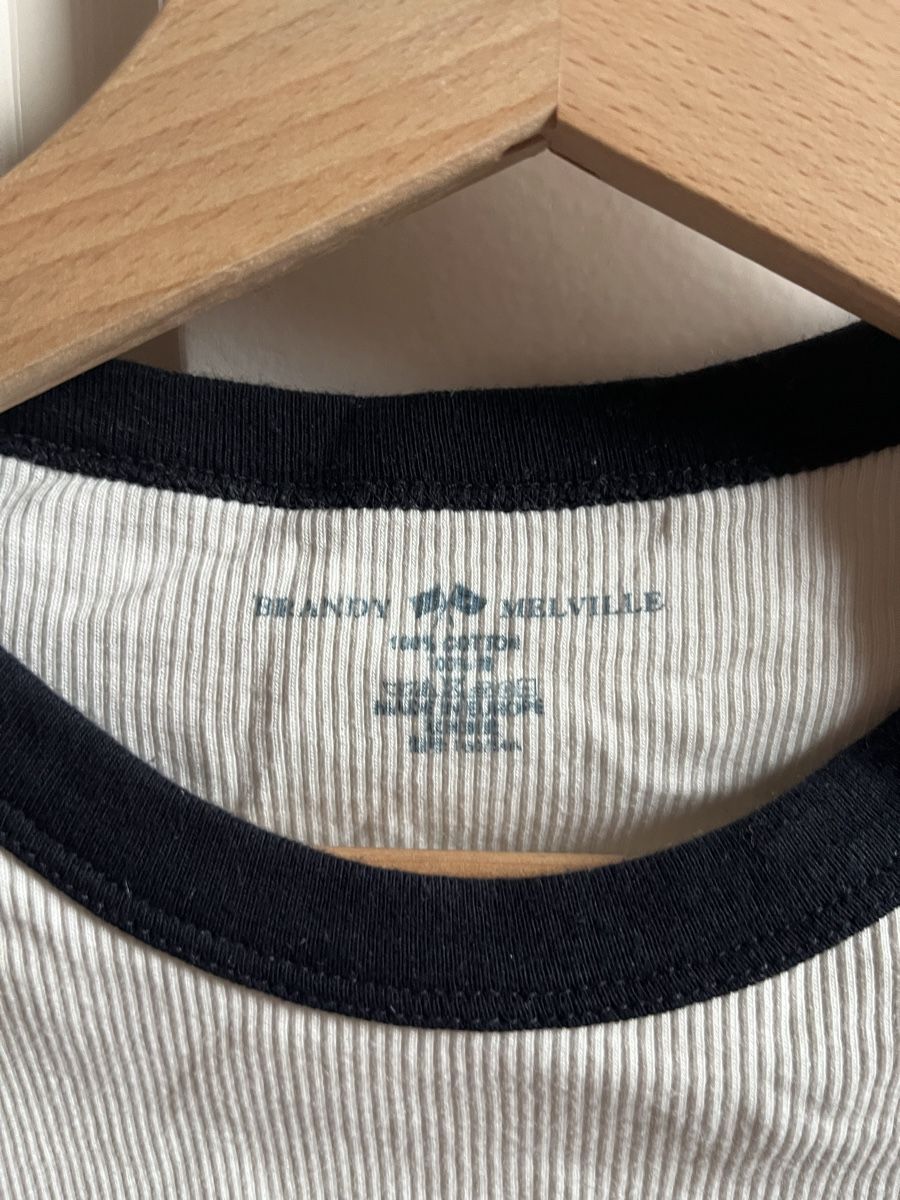 Brandy Melville Top: Brandy Melville Top – Usato da Fribourg venduto da ari_299f 1