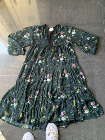 Charlie Joe Kleid