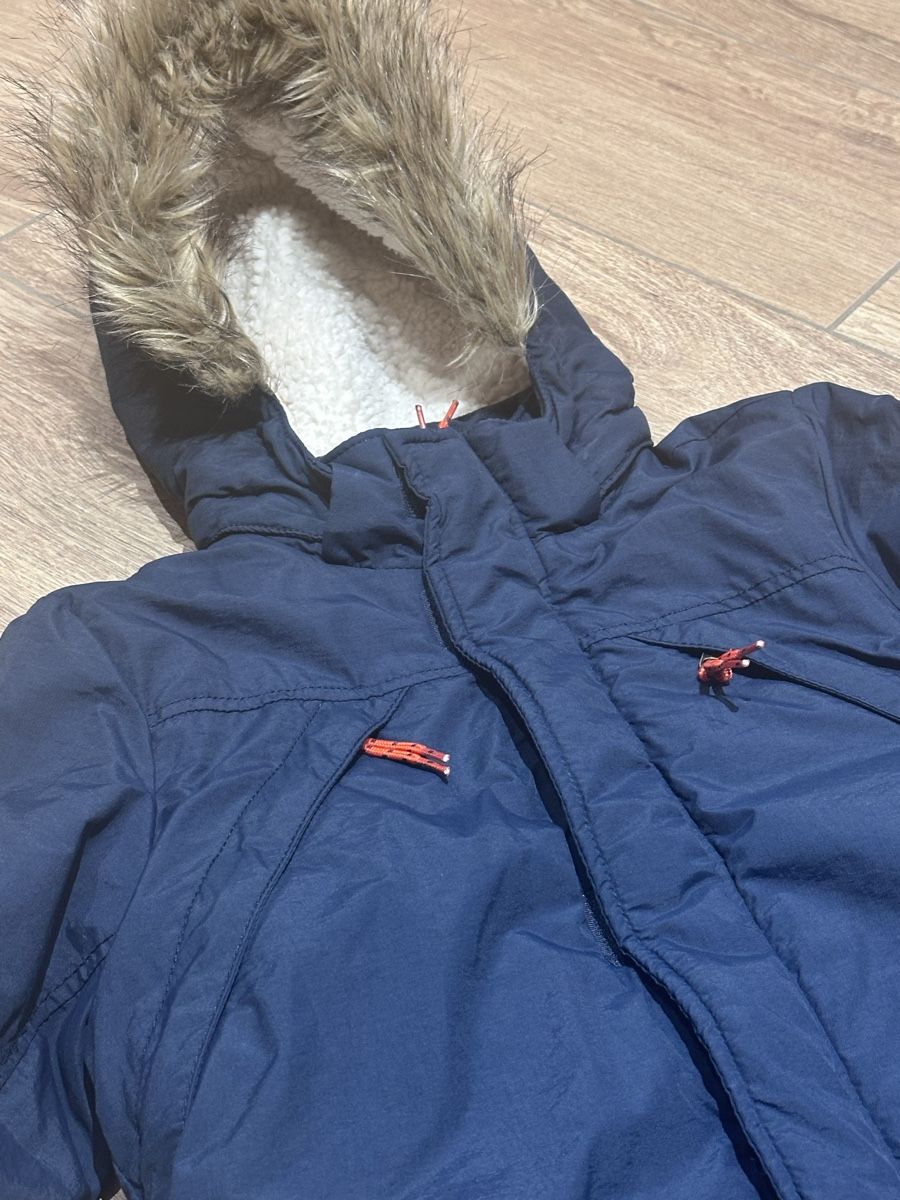 H&M Giacche & Cappotti: Veste longue et chaude - Taille 134 – Usato da Le Châble VS venduto da 027_aymon 2