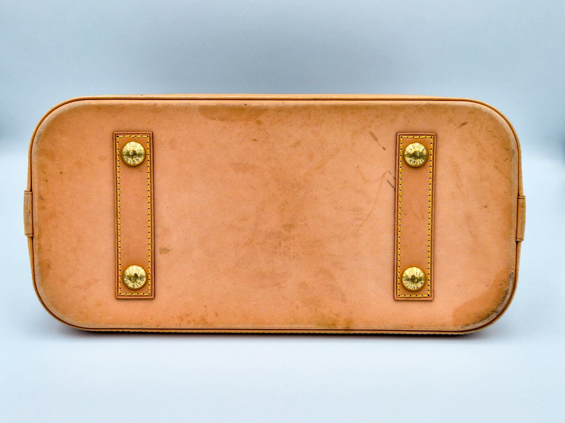 Louis Vuitton Taschen für Damen: Louis Vuitton Alma PM Monogram - Ikonisches Stück - 2013 – Gebraucht aus Riddes von Grumpyrelie 3