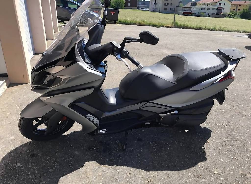 Scooters: KYMCO DOWNTOWN 350i – Gebraucht aus Pieterlen von Kamil181900 3