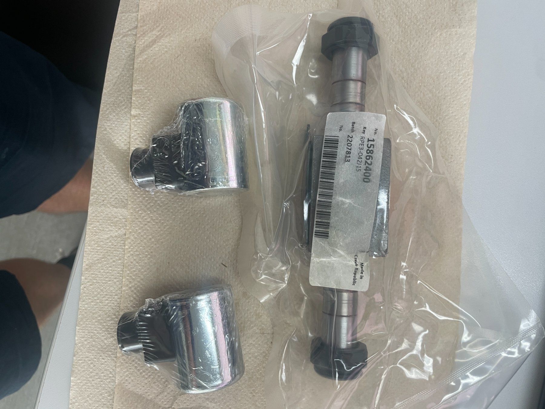 Motoren: WEGEVENTIL RPE3-042J15/02400E1Magnetbetätigt – Neu und originalverpackt aus Laupersdorf von Arclite