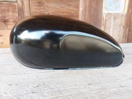 Triumph Bonneville Tank. Schwarzmatt Lackiert. Benzintank