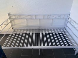 (Gäste)-bett ausziehbar / Extendable (guest) bed 1*2m & 2*2m
