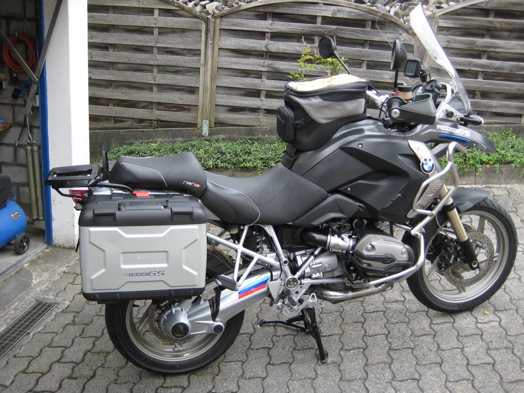 BMW Enduro: BMW 1200 GS, 45150km, Jg.2008 – Gebraucht aus Attinghausen von Highway5