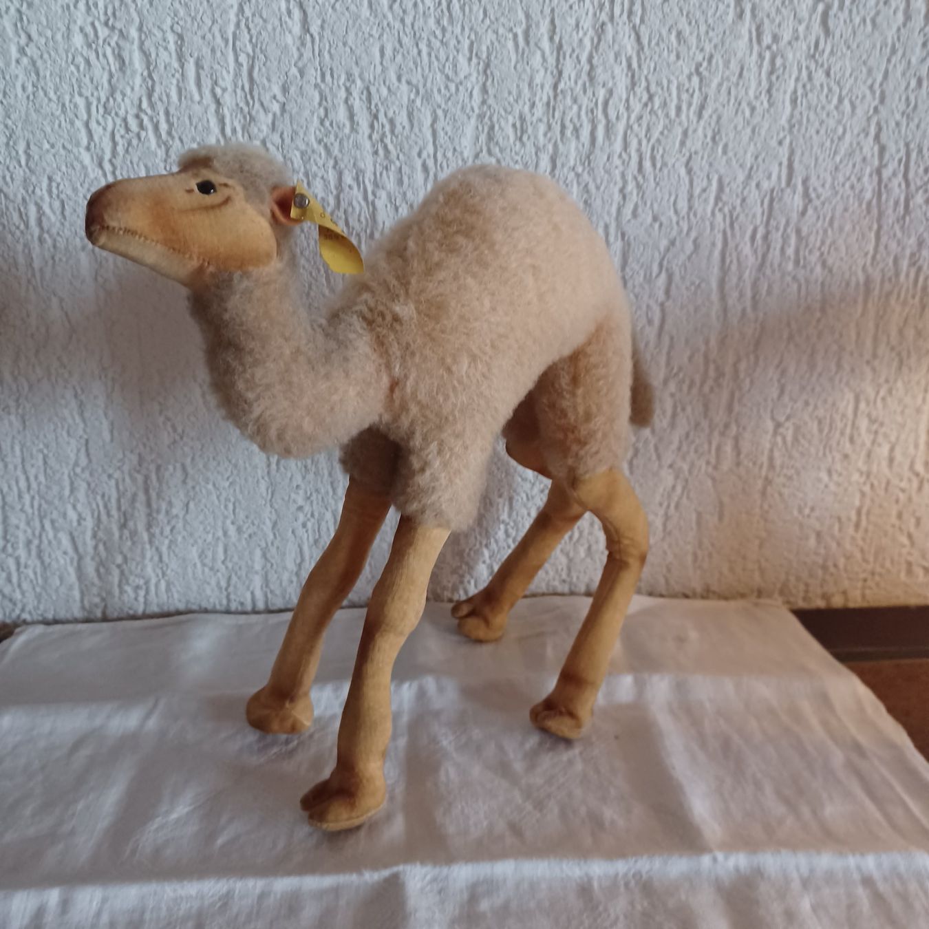 Steiff Giocattoli: grosses Steiff Dromedar 28 cm  um1966 – Usato da Abtwil SG venduto da luupsy