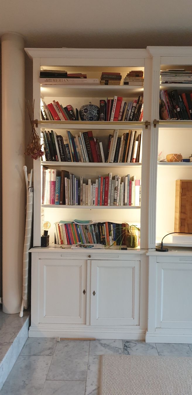 Scaffali: Bibliothek - Wohnwand – Usato da Grenchen venduto da carbogast 1