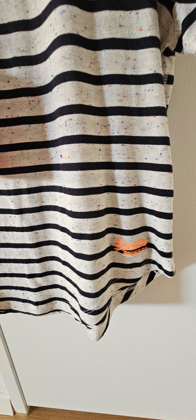 Superdry Tops: Superdry top – Neu und originalverpackt aus Baar von hba_y8kv 1