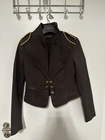 Review Jacke Damen Grösse L