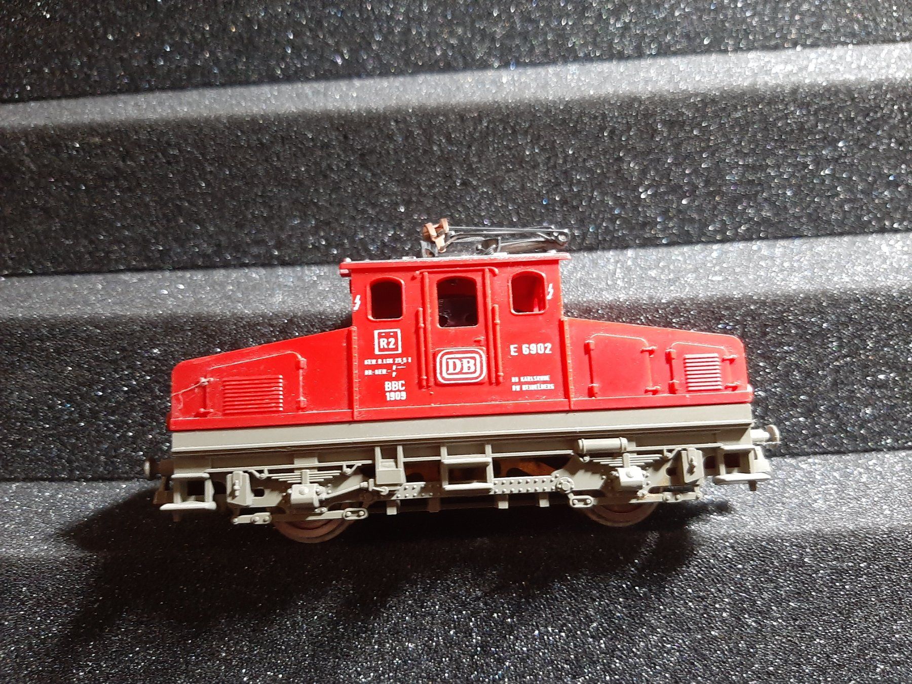 Lima Modelleisenbahnen: LIMA DB E 6902  REF 7 – Gebraucht aus Avully von RIVALIS