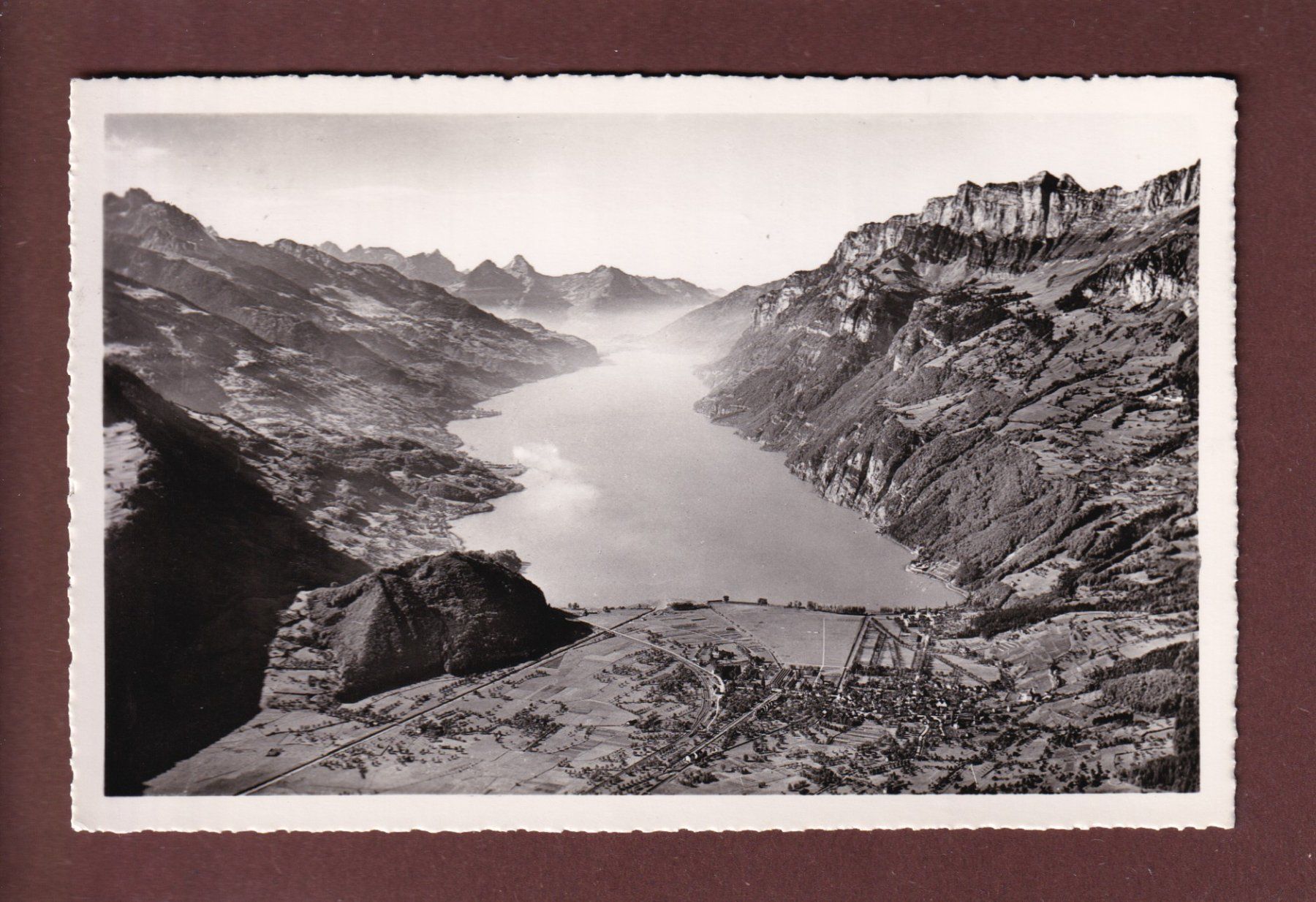 Cartoline postali: WALENSEE - 1955 Feldpost – Usato da Pully venduto da nicecards