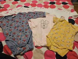 5 stück Body gr 62-74 set 3