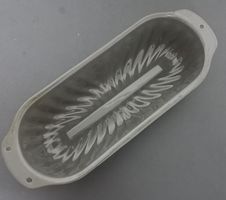 DEKORATIVE *KUCHEN - FORM* NEU/29-32.5 X 12.5/H 7.5CM